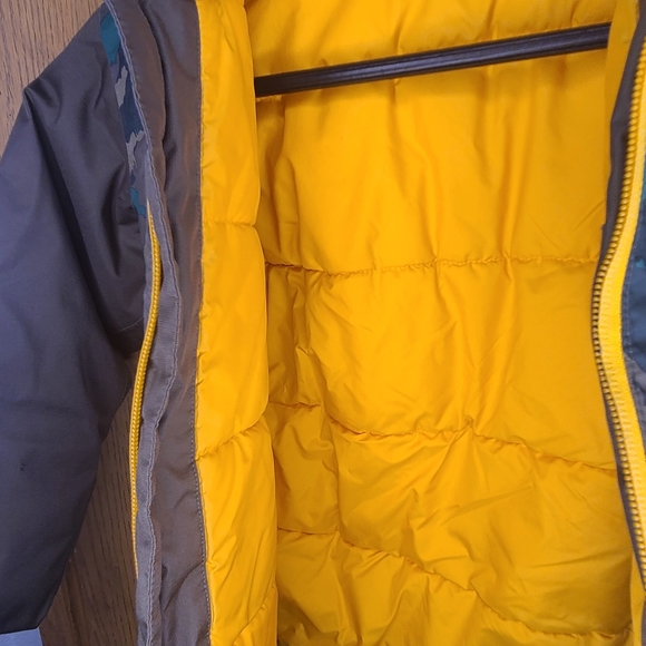 The North Face sz 5T insulated snowquest jacket winter coat - Picture 7 of 7